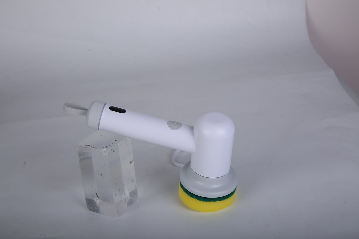 Electric spin scrubber
